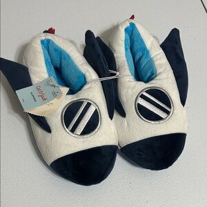 Cat & Jack White and Blue Slippers